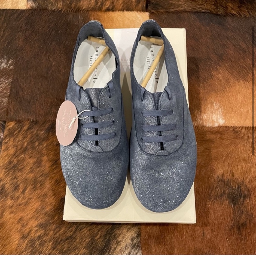 Another sole blue oxfords size 37